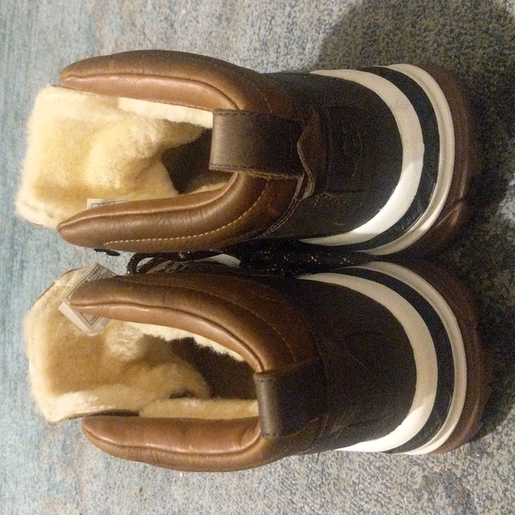 UGG + White Mountaineering Hiking/Winter Boots/shoes  NWOT - Picture 11 of 12